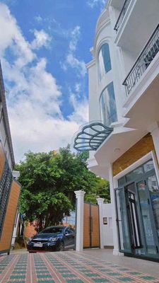 Rent the 8 x 16 feet. 3 floor st 688 Lê Đức Thọ-KO Osimi 6 bedrooms 35 million