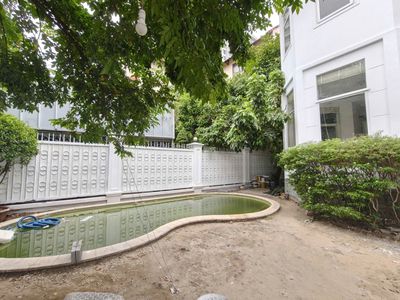 Rent a garden house - pool - Thảo Điền