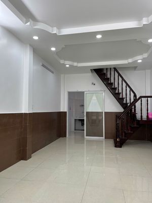 Renting house-Lạc Long Quân, 1894 5, District 11 (near cvne Sen)