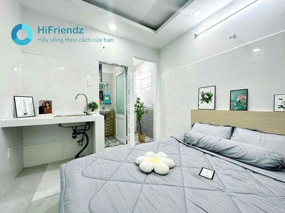 available 1 P unguarded - full interior - near a neweon - huit - vhu