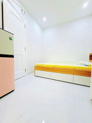 Rent room-mt Âu Dương Lân District 8. Full interior-tart, near ParCmall