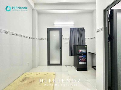 Rents cheap student studios near ueh University, high-end professor.