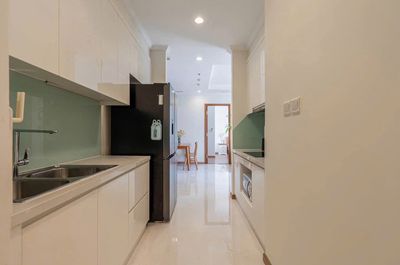 Chung cư Nguyễn Văn Đậu, bt: Penhouse, 200 meters, 3 bedrooms, 22 million.