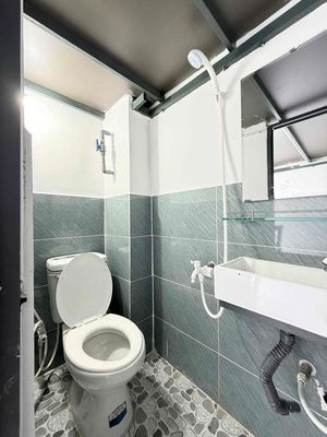 New Room Builds 3 million - 3 million5 (Central Service) 667 Nguyễn Văn Quá, East