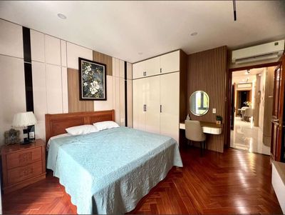 Rent a two-size room room full of high-end furniture at dhsg-- 15 million a month.