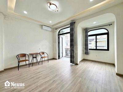 Rent the balcony suite full interior Dương Quảng Hàm.