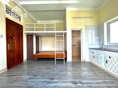 40 M2 - 2 apartment - sleeping space - right on payroll