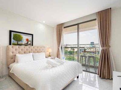 Rent a milendium apartment studioview bixco