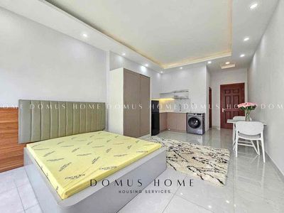 Renting balcony studio 40 meters - free to pass Ufme School, tadtu District 7