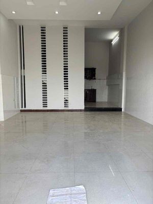 For Phan Huy Ích rent, 100 percent fresh repair. Money on the Channel Front
