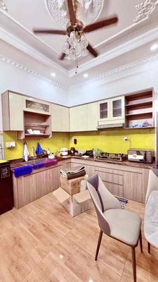 Full Seven-three Levels- Four Bedrooms 5 toilets--Mã Lò--Bình Trị Đông A.