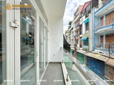 The balcony service apartment is private wash-cleaning furniture right here, etown, T3, hui, vhu