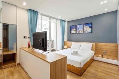A high-end balcony bedroom in District 1.