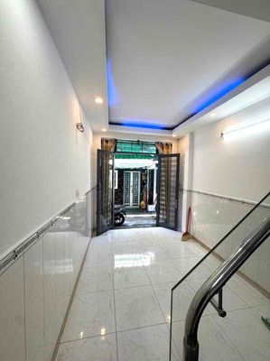Rent 14th Street A [3*8 ] 1st floor float 2 bedroom 2 toilet 2