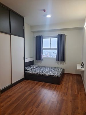 Âu Cơ Tower Tân Phú districts need renting.