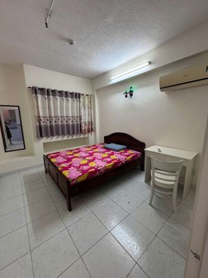 rent an apartment unit 4.