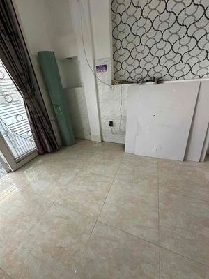 Rent ground house 6.5 million Phạm Hùng motorways.