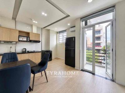 One bedroom 56 m2 Lê Văn Duyệt near the County Bridge 1 full interior balcon