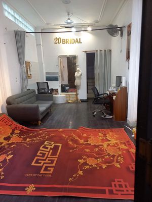 Rent an alley 199 đường 3/2, across from the Peace House