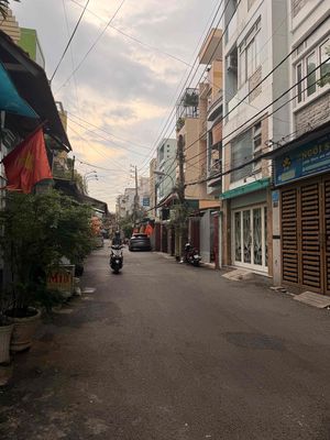 We need to rent an alley, a car, maybe a good online business.