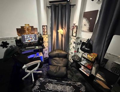 Rent four bedrooms.