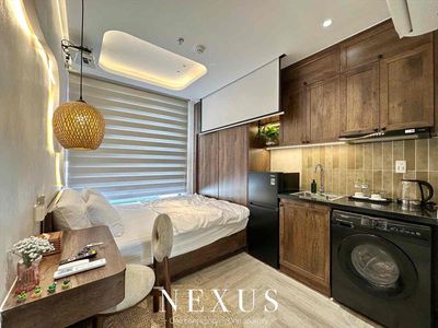 A low-cost apartment full of shell furniture near thette that's gonna ruin the volume of zqz1.