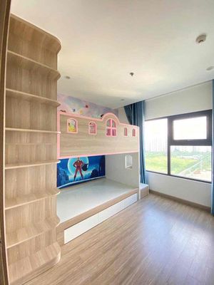 We'll have to rent out the Three Beds. Beautiful view. Vinhomes Grand Park District 9