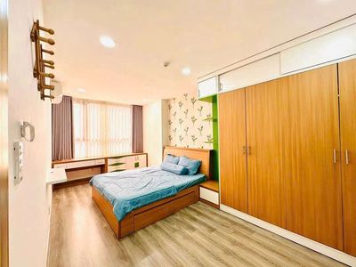 Renting a Riva Park apartment