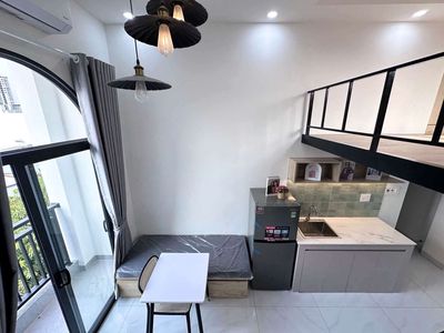 Rent a full balcony furniture at Nguyễn Gia Trí in front of hutech