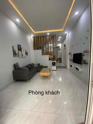 New house on Route 13 near Thủ Đức.