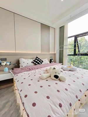 apartment chill chill - full interior - downtown 7