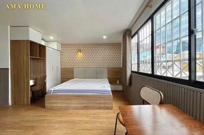Clear the studio building, full interior, Tô Ký-cvpm, medium.