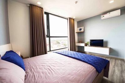 Rent apartment 80 M2, two bedrooms, dry river view.