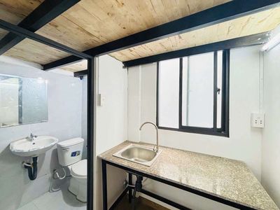 Clean, clear motel room - private toilet - 3.5 million a month.