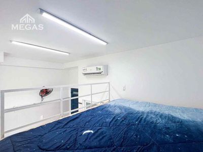 The suspended room is only 3x - free at - right near the university.