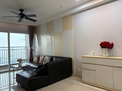 Lữ Gia Plaza-Thirty. 3 Bedroom Full High interior, 98 meters 2 for 15 million a month.