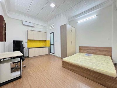 Rent the apartment full of furniture, room available, one year down.