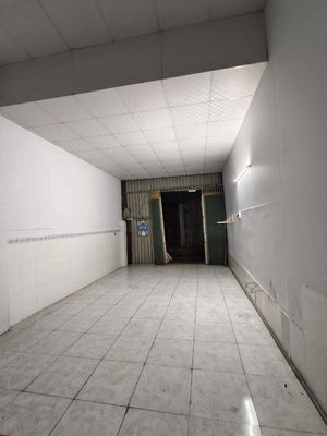 4 x9 rent.