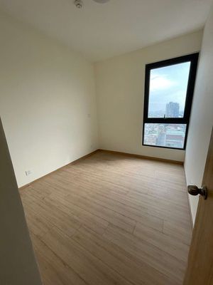 Rent the Auriora residence three bedrooms. Two toilets, 11 million a month, move in.