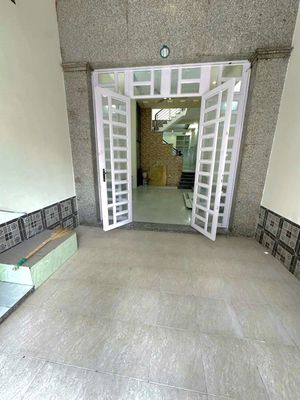 Rent Gò Xoài to the Gò Xoài-- 10 trieu-- 3 bedroom-- 2 stories-- 4/420 M