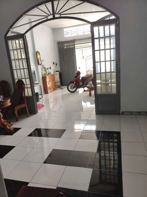 The ground house is two bedrooms separate from Lejian.