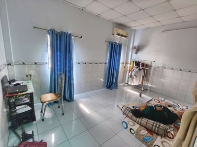 The ground house is two bedrooms separate from Lejian.