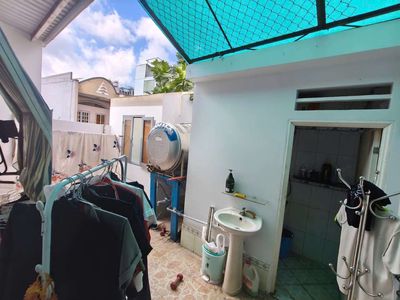The ground house is two bedrooms separate from Lejian.