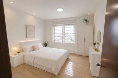 Rent the Chung cư Vạn Đô penthouse 4-3 bedrooms 3 1.6 M2 for 20 million