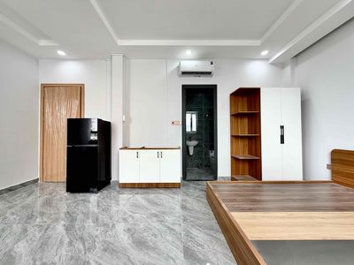 Open 30 M2 wide, Dương Quảng Hàm.