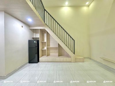 The modern-day white room near the Republic of etown - hvhk cs2