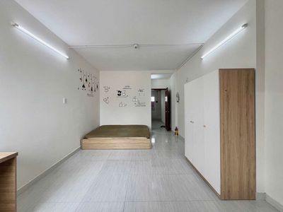studio full sky contents area 30 m square by the camette bridge
