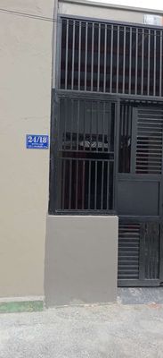 It's the owner of the house in Man Thiện District 9
