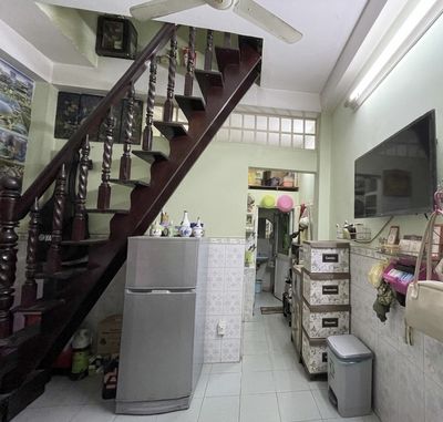 House is rented to District 8 right at the main Heavenly Market, which is 7 million.