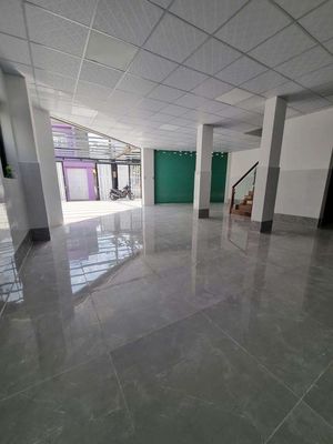 New Home, area 11 x 20 meters, car lane - 1 307 per floor